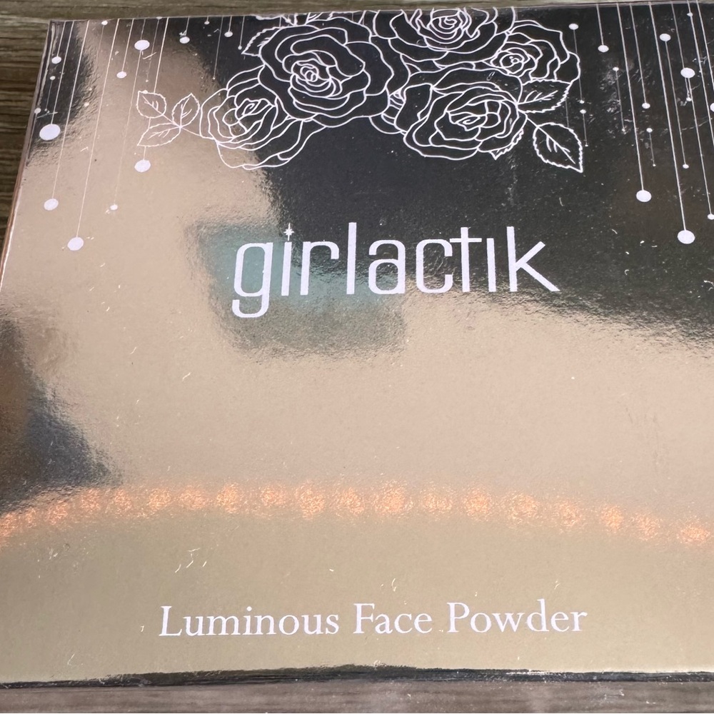 Silver Luminous Setting Powder